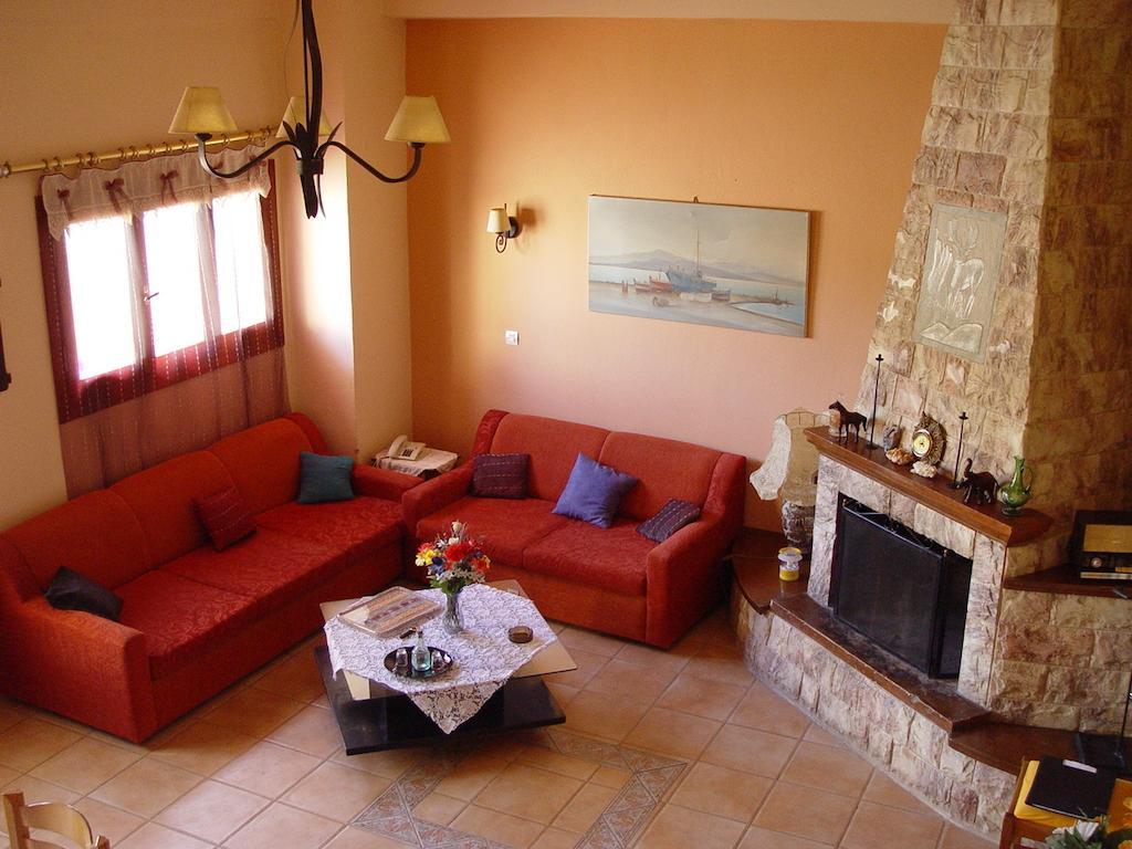 Εlegant Villa Liakos Pigí 外观 照片